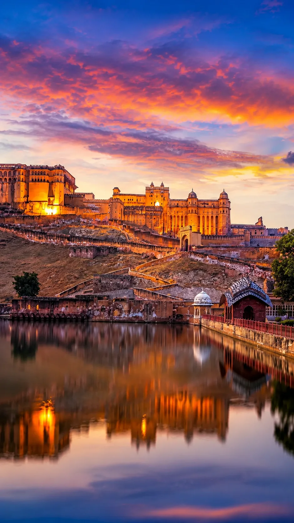 Amer Fort Jaipur at sunset